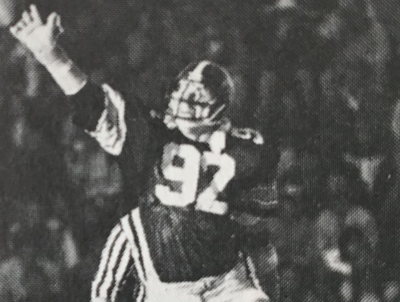 Bill Bradley - Image courtesy of /images/1980_Iowa_Hawkeyes_Football_Media_Guide_Hayden_Fry.pdf