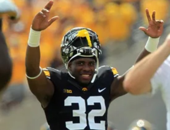 Derrick Mitchell Jr. - Image courtesy of https://www.hawkcentral.com/story/sports/college/iowa/football/2015/09/14/derrick-mitchell-jr-suspended--iowa-hawkeyes/72283614/
